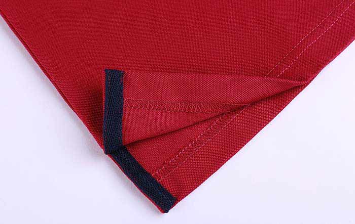 男女款純色絲光棉短袖翻領(lǐng)POLO衫定制之下擺開(kāi)叉細(xì)節(jié)圖